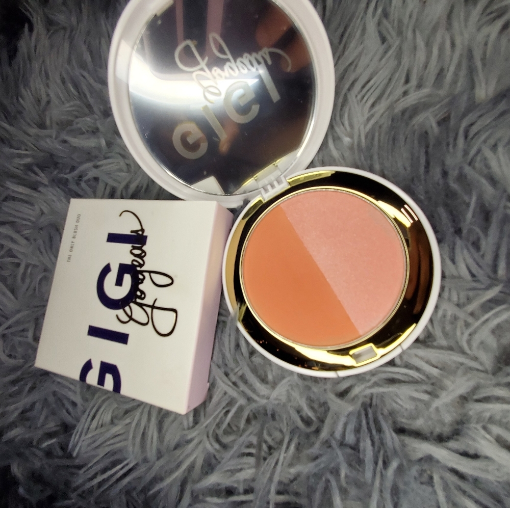 Gigi gorgeous makeup